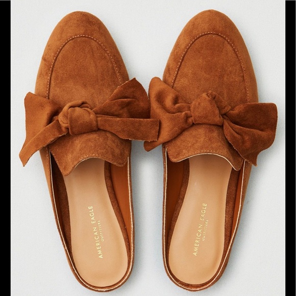 American Eagle Outfitters Shoes - 🌷 AE American Eagle Suede Bow tie Cognac Mules